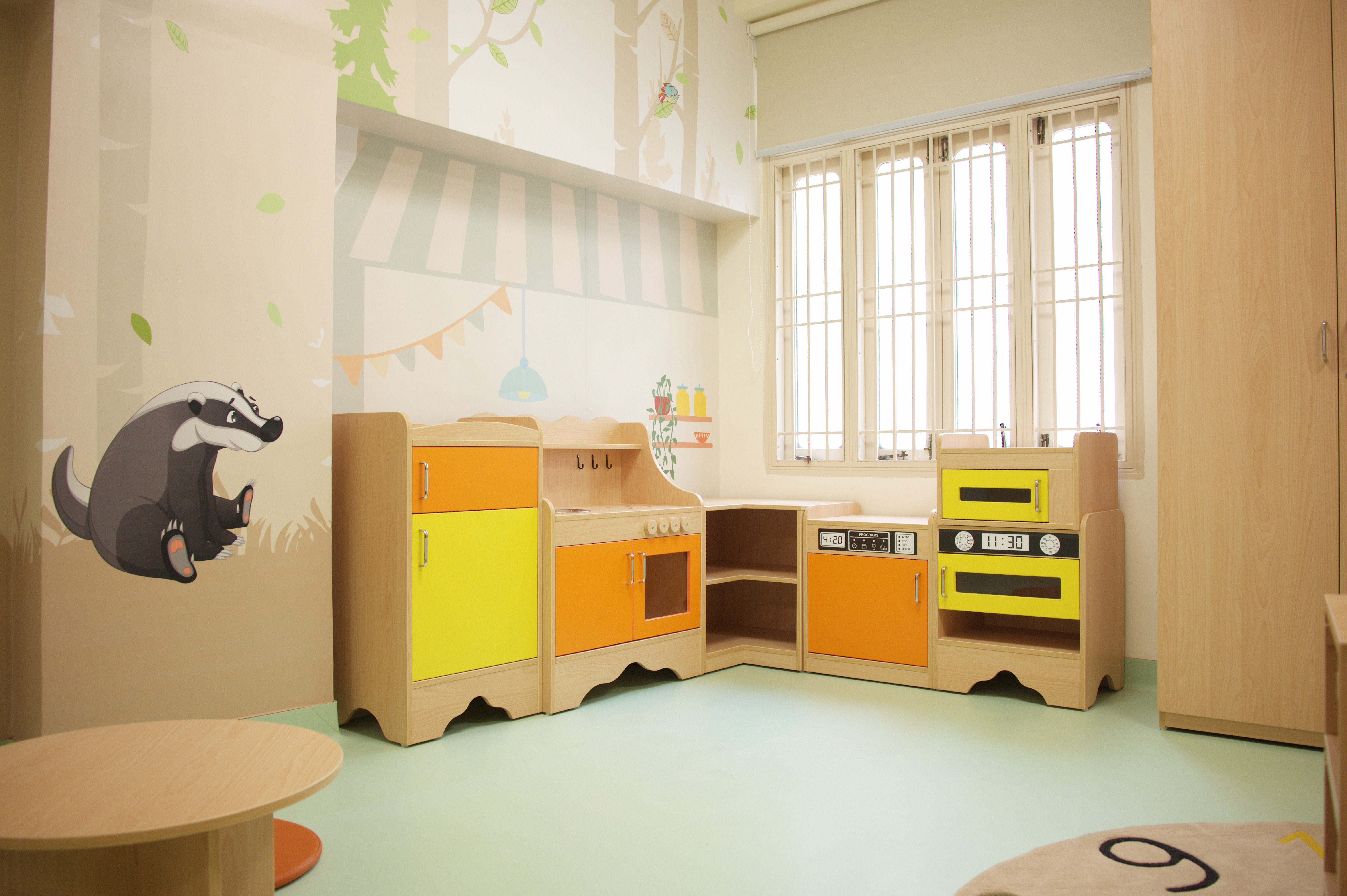 Pretend Play – Kitchen